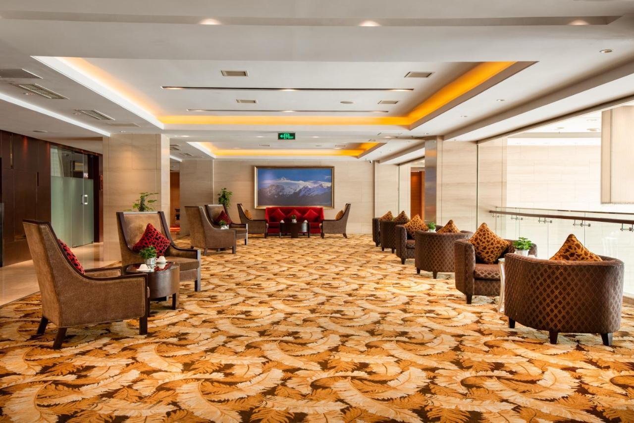Holiday Inn Chengdu Century City-Easttower Exterior foto